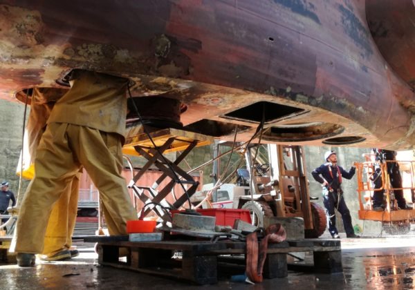 PIRIOU-Chantier-Naval-Reparation-Refonte-Shipyard-Shiprepair-Refit-7
