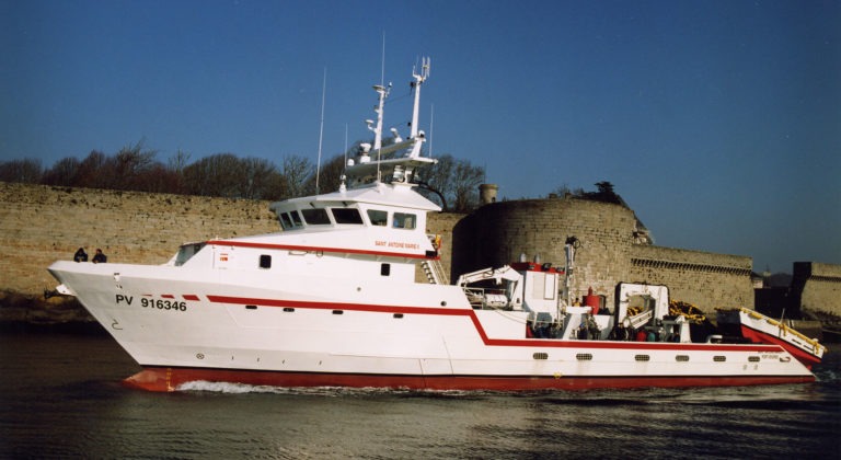 tuna purse seiner - 254 m3