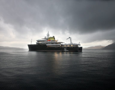 piriou-chantier-naval-navires-expedition-shipyard_2-camellerphotography